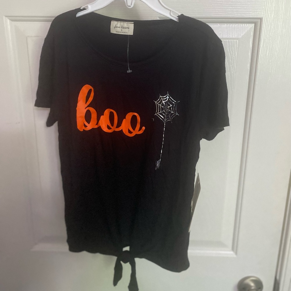 boo Simple Silver Web & Spider T-Shirt Short Long Sleeves Youth Small NWT